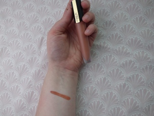 Rouge Signature Matte Color Ink Liquid Lipsticks van L'Oréal Paris 110 - I Empower
